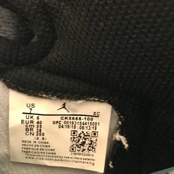 Nike Air Jordan 1 Retro High OG Fearless UNC Chicago Basketball Shoes New Size 7 - Picture 9 of 9